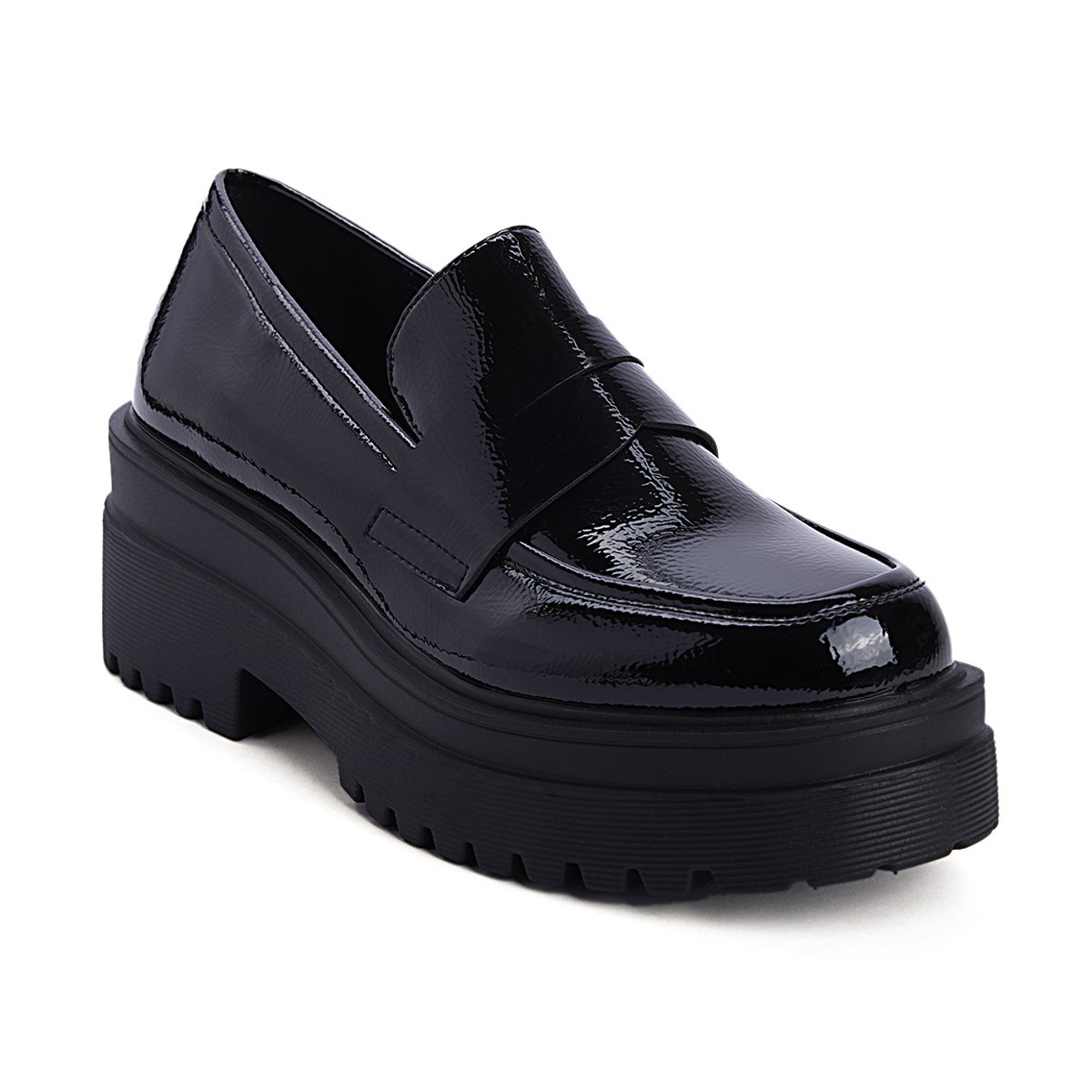 Loafers λουστρίνι με υπερυψωμένο πάτο, μαύρο