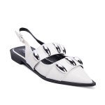 Slingback με διακοσμητικές μεταλλικές λεπτομέρειες, λευκό