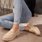 Loafers με φάσα με σχέδιο, μπεζ