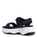 Μαύρα sport sandals με υπερυψωμένη σόλα