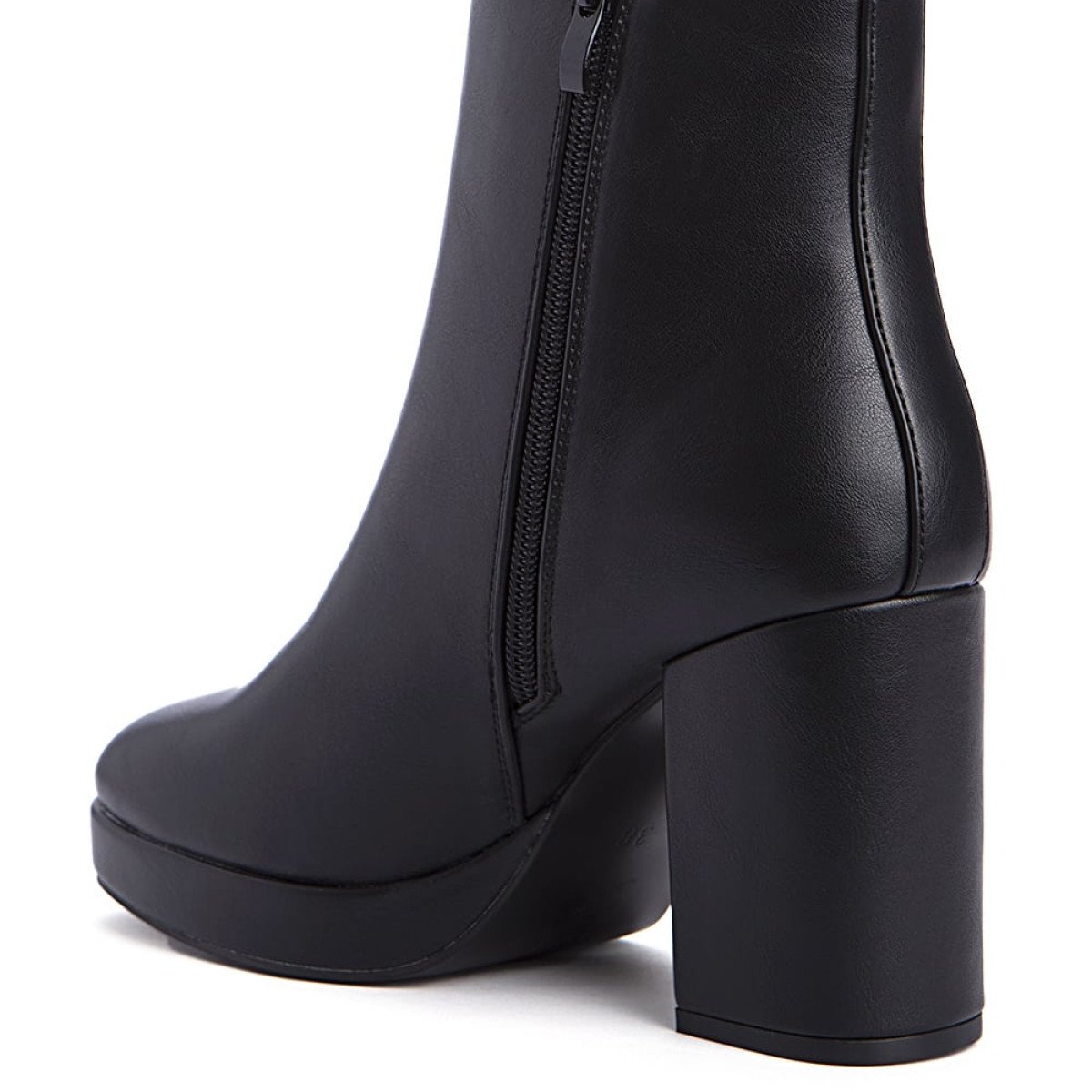 Ankle boots με λάστιχο και φερμουάρ, μαύρο