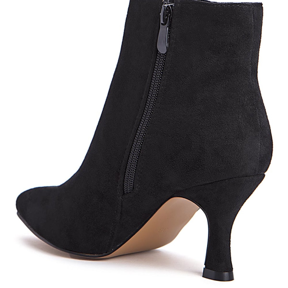 Μαύρα suede ankle boots σε minimal μυτερή γραμμή